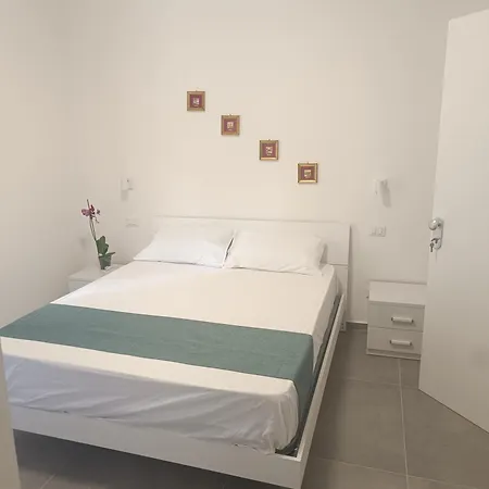 Ca Porto-rooms With Balcony&terrace 3* 圣塔·弗拉维亚