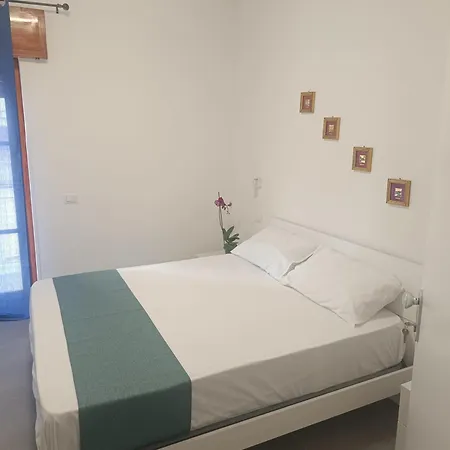 Ca Porto-rooms With Balcony&terrace 招待所 圣塔·弗拉维亚