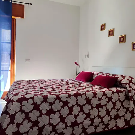 Ca Porto-rooms With Balcony&terrace 3*