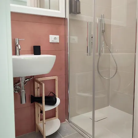 Ca Porto-rooms With Balcony&terrace 招待所 圣塔·弗拉维亚